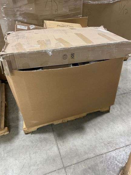 Pallet of Chewy Items image