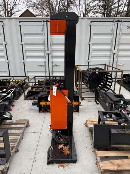 2025 Future HLS25 Skid Steer Horizontal Log Splitter image