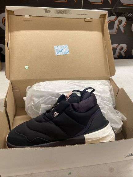 Adidas Puffer Women s Shoes Size 7 image