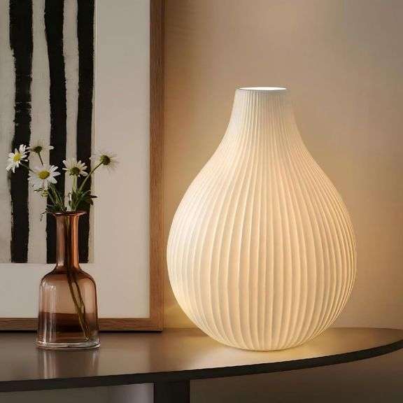RONDURE 11.0" Modern Ceramic Lamp, White shade image