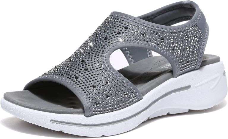 Bernal Women s Cushioned Walking Sandals Size 7 image