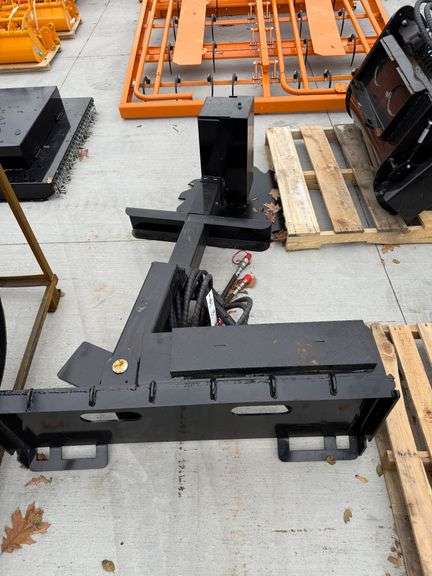 2025 Future TS28 Skid Steer Tree Saw image