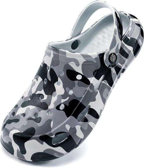 Kids Camo Garden Clogs for Boys/Girls Size 32 image