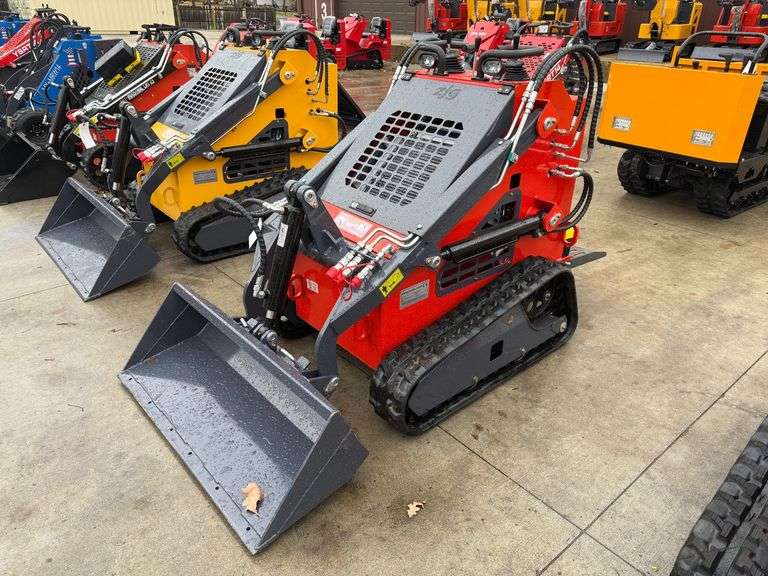 2025 ZJG ZJ380 Mini Skid Steer image