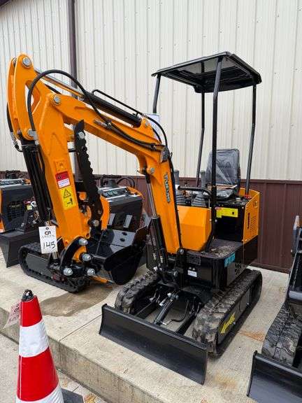 2025 Future 13 Mini Excavator image