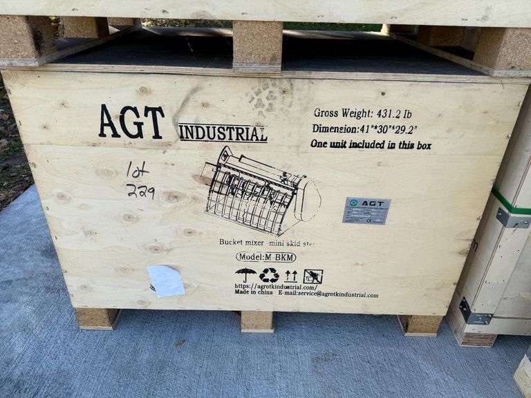 2025 AGT M-BKM Mini Skid Steer Bucket Mixer image