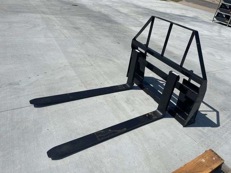 2025 CFG SAII100 Skid Steer Fork Attachment 48" image