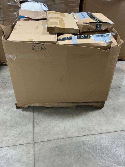 Pallet of Amazon Items image