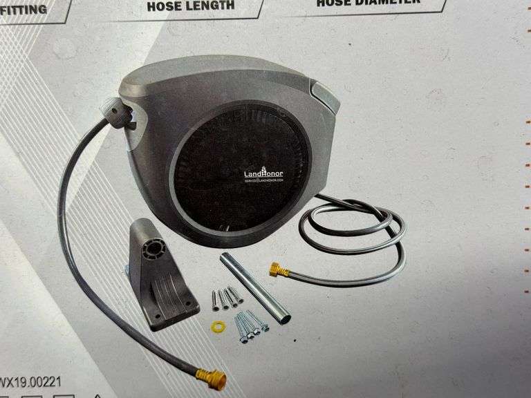 2025 Land Honor 1/2" x 100' Retractable Garden Hose Reel image