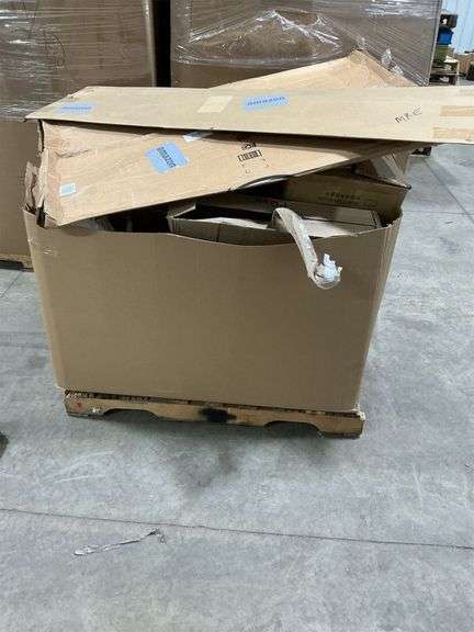 Pallet of Amazon Items image