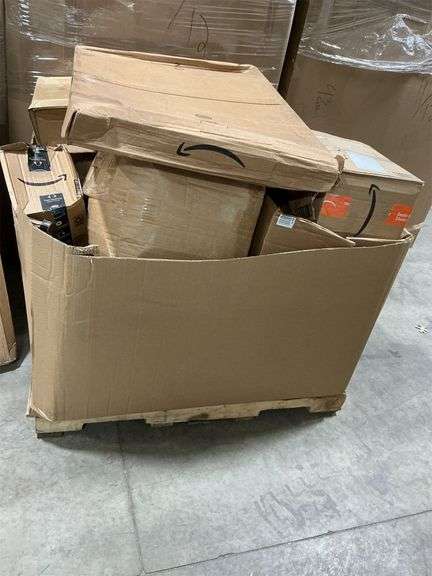 Pallet of Amazon Items image