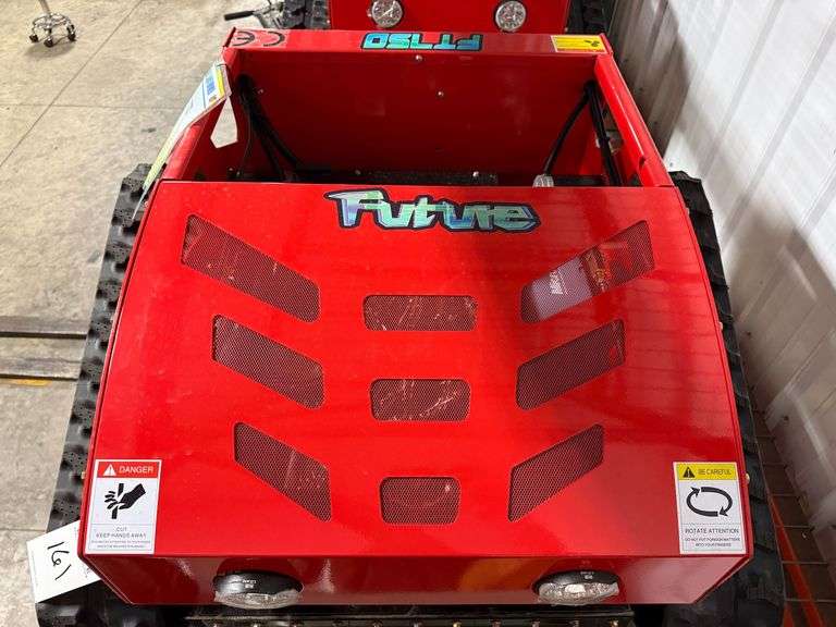 2025 Future 750 Remote Control Crawler Lawn Mower image