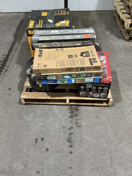 Pallet of Auction Items image