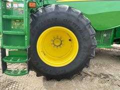 2014 John Deere S670 STS Combine