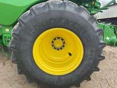 2014 John Deere S670 STS Combine