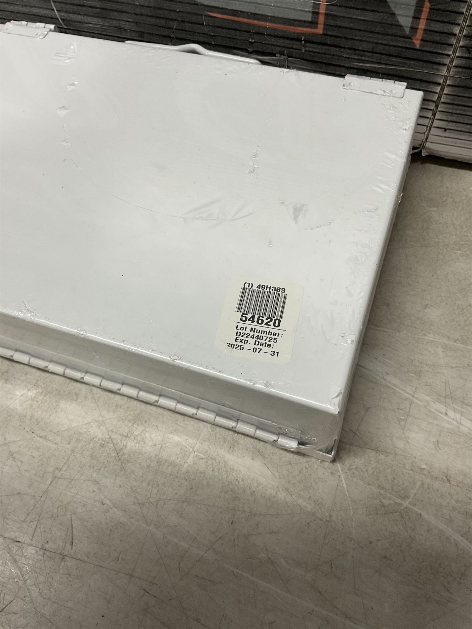 Lot image 2