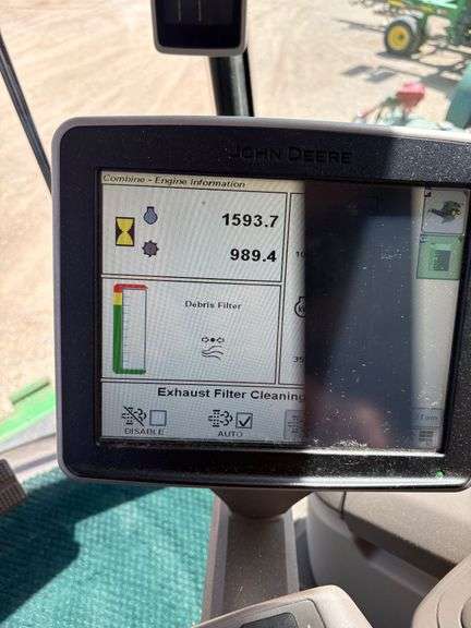 2014 John Deere S670 STS Combine