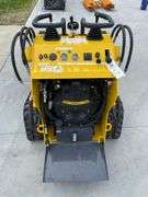 2025 Land Hero LDH-S460 Mini Skid Steer Loader