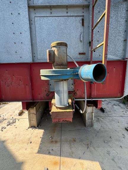 975 MC Grain Dryer