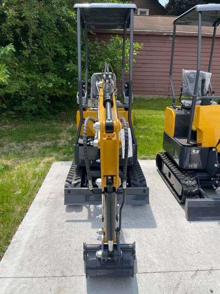 2025 CFG MX12RX Mini Excavator