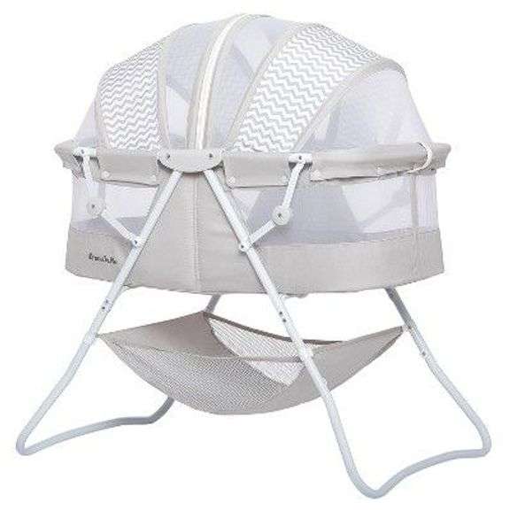 Dream On Me Karley Bassinet - Gray