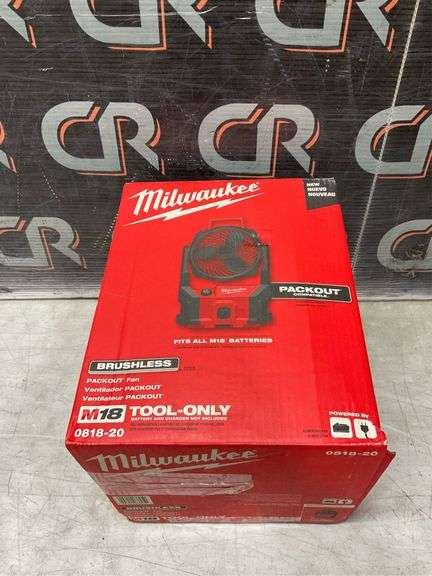 Milwaukee M18 16 in. H Personal Fan