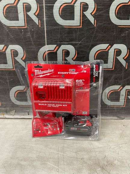Milwaukee M18 18V Starter Kit w/5.0Ah Battery