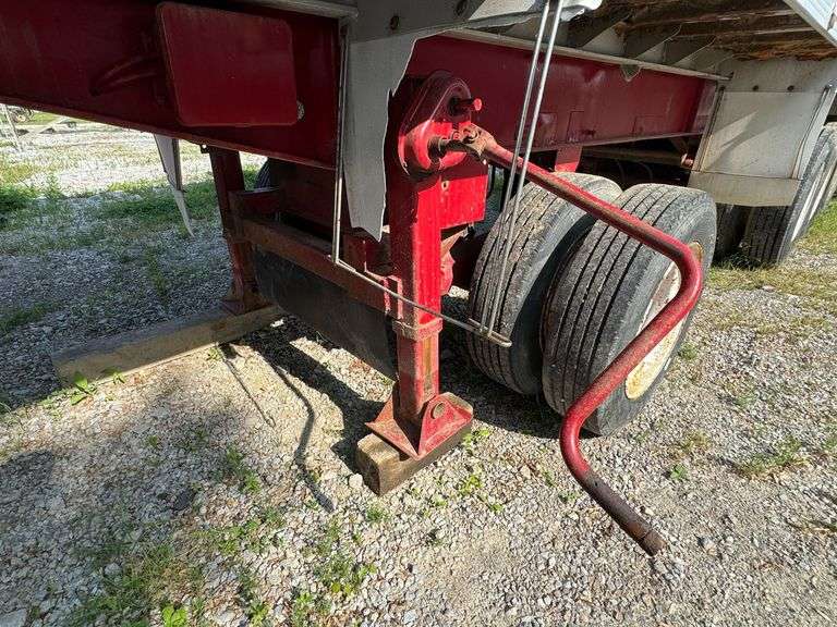 1968 Garwood Trailer w/ EAST Box