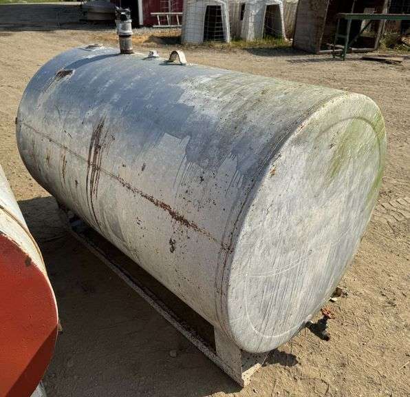 300 Gallon Gas Tank