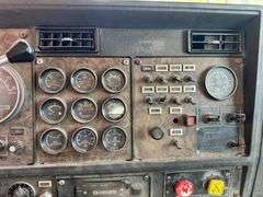 1989 Kenworth W900B Tractor