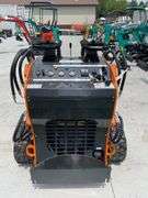 2025 Land Hero LDH-T460XX Mini Skid Steer