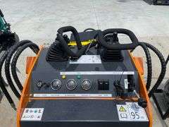2025 Land Hero LDH-T460XX Mini Skid Steer