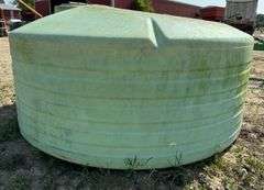 1000 Gallon Tank