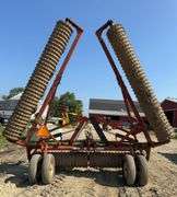 Brillion Upright Cultipacker