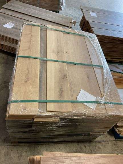Approx. 710 Sq. Ft. of Various Color Flooring- Approx. 330 Planks image