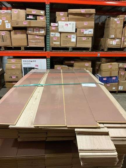 Approx. 640 Sq. Ft. of Various Color Flooring- Approx. 140 Planks image