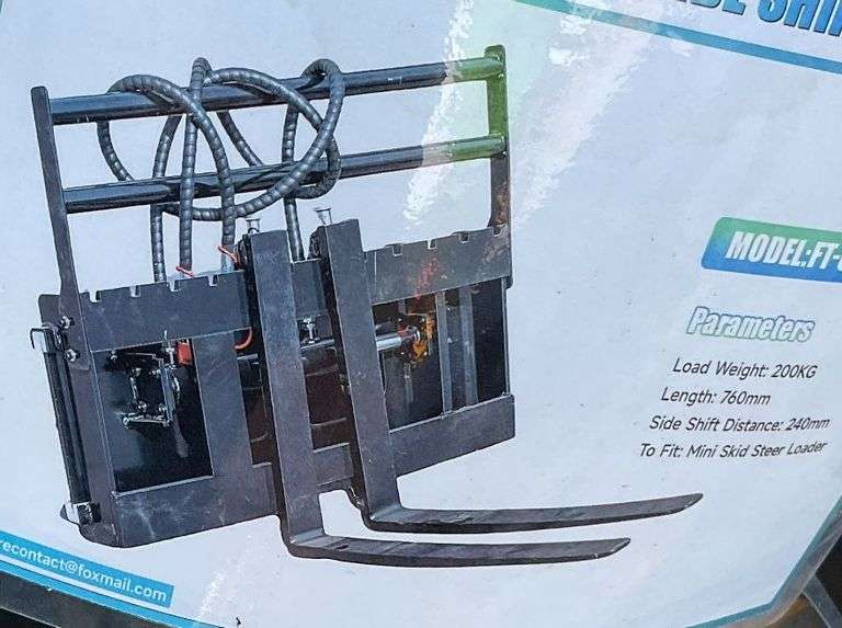 2025 Future FT-CYHC Mini Skid Steer Hydraulic Side Shift Fork image