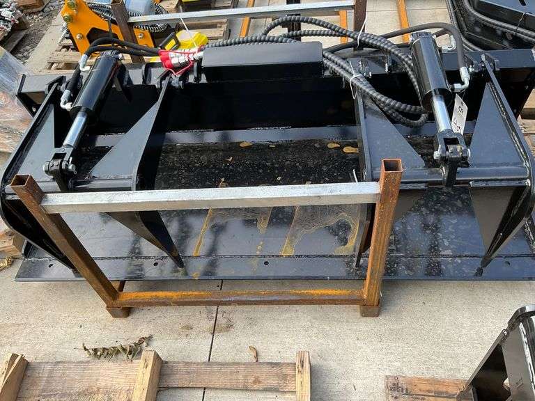 2025 Future FT-PG72C Skid Steer Plate Grabber 72" image