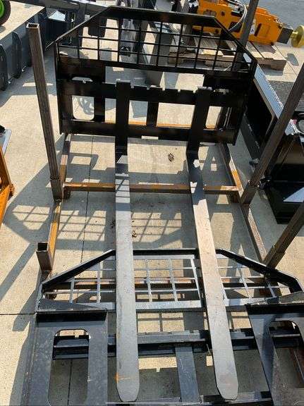 2025 Future Skid Steer 60" Fork Attachment image