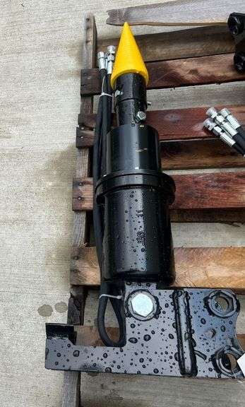 2025 Future Mini Excavator Hydraulic Wood Splitter image