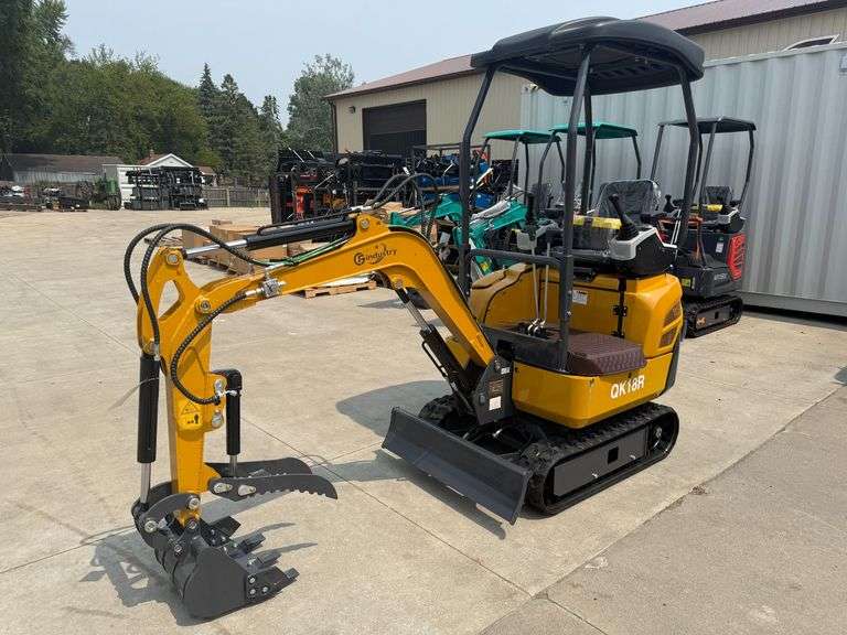 2025 CFG QK18R Mini Excavator image