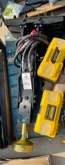 2025 Future FT-D45 Mini Skid Steer Pile Hammer image