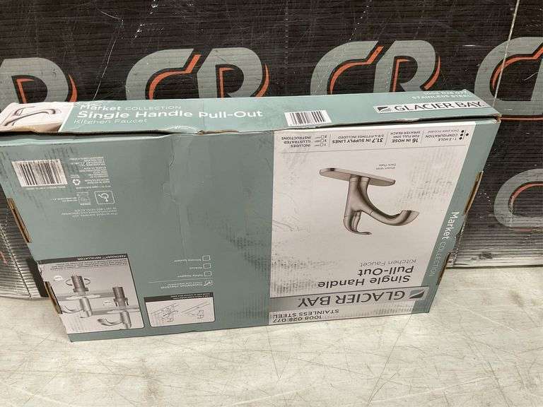 Glacier Bay Pull-Out Kitchen Faucet image