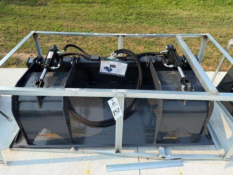 2025 Wolverine GB-11-72W Skid Steer Grapple Bucket image