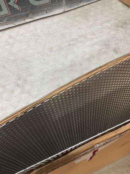 Metal Screen image