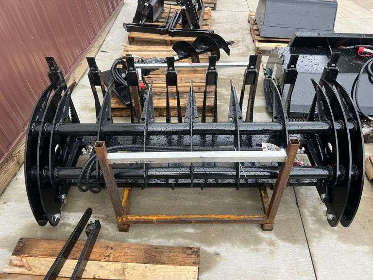 2025 Future CLG72 Skid Steer Curved Log Grabber 72" image