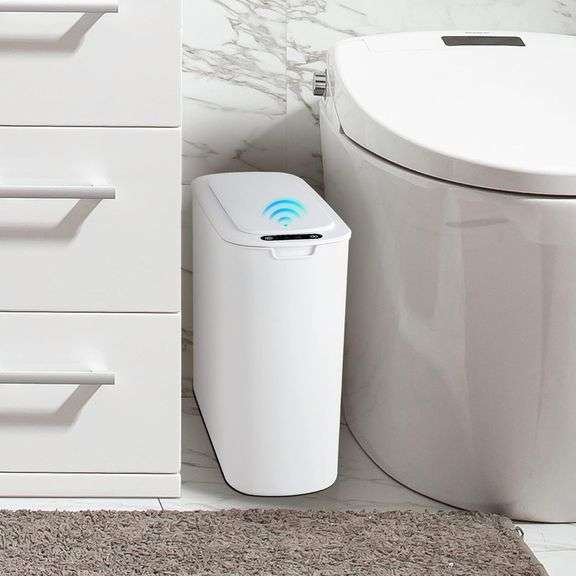 2.6 Gallon Motion Sensor Trash Can with Lid image