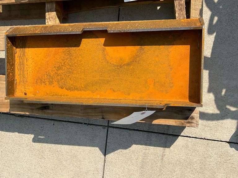 2025 Future Mini Skid Steer Adapter Plate image