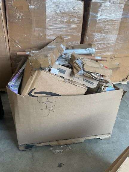 Pallet of Amazon Items image