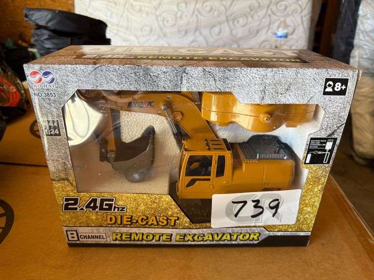 Die-Cast Remote Control Excavator image